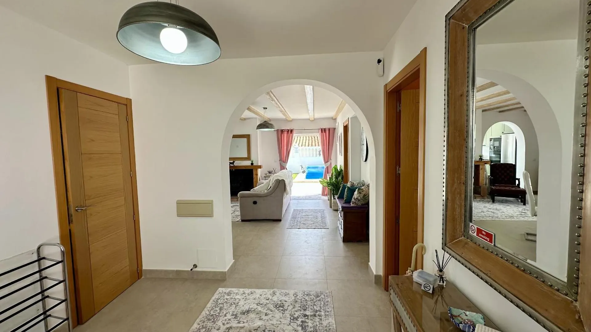 נרחה R1385 Villa Emma בקתה