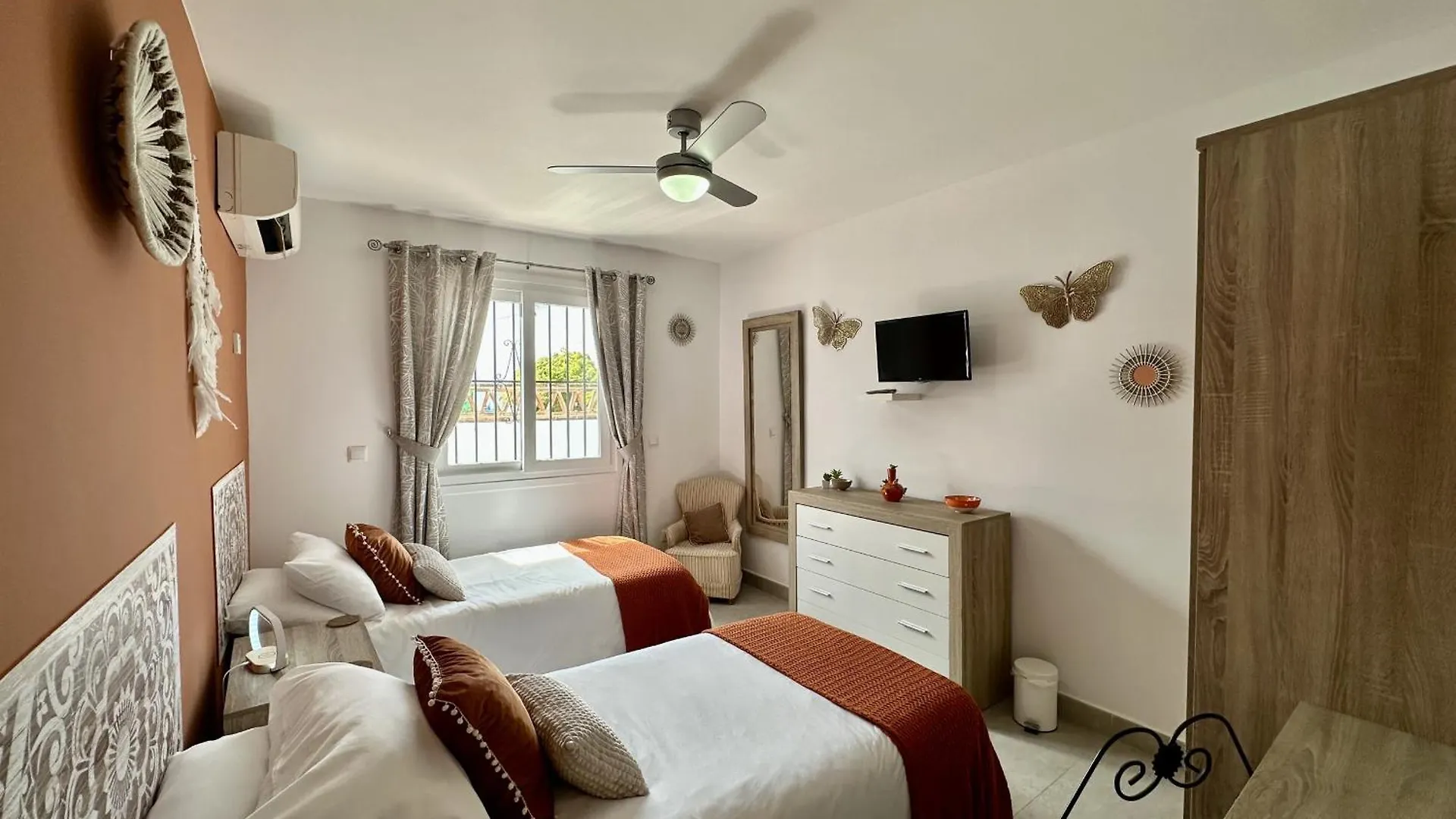 נרחה R1385 Villa Emma
